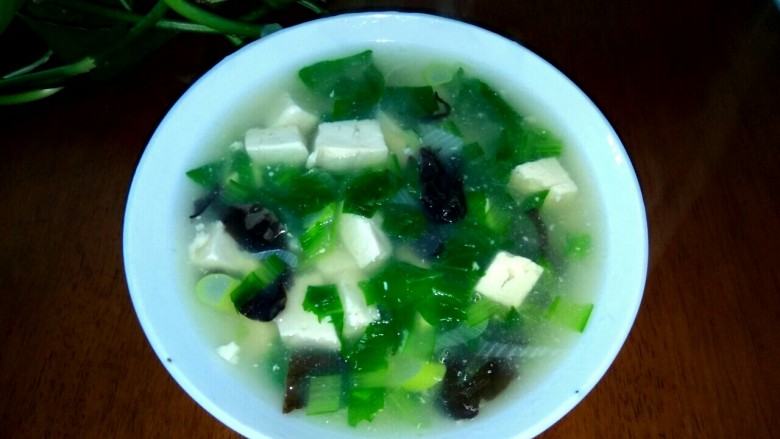 小白菜豆腐汤,成品图