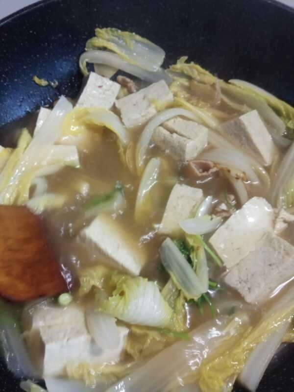 白菜（娃娃菜）豆腐汤,搅匀出锅即可