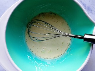 淡奶油蛋糕（水浴法）,搅拌均匀