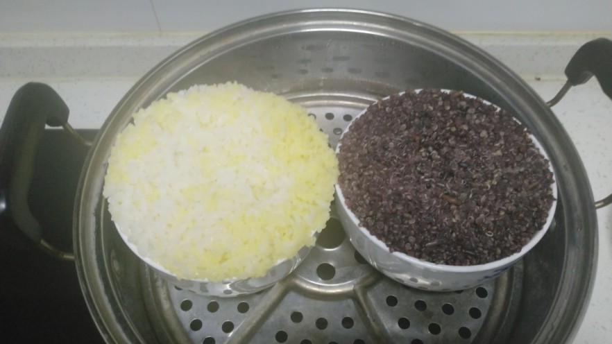蒸小米大米饭+蒸黑米红米糙米饭