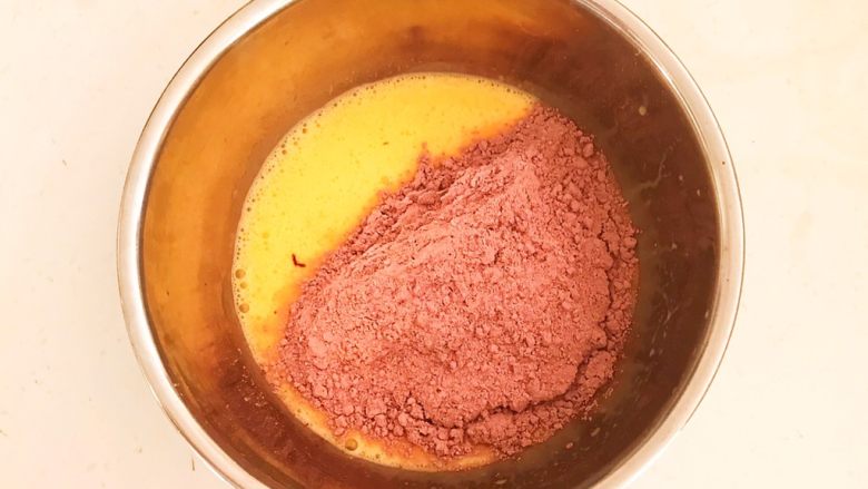 红丝绒戚风蛋糕,加入混合粉