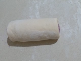奶香紫薯双色馒头,卷成可爱小卷卷