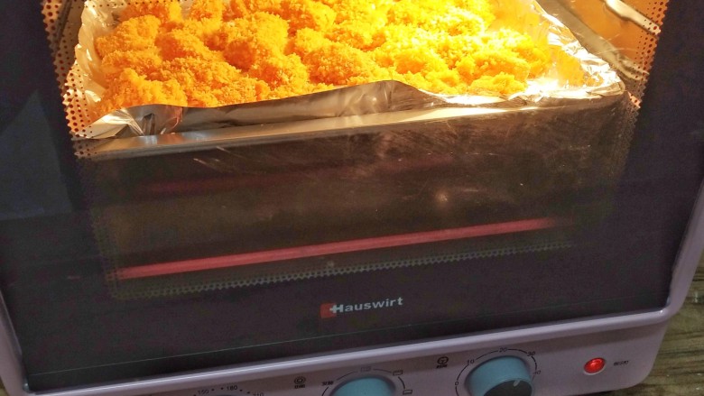 鸡米花,烤箱预热200°，中层上下温烤20分钟