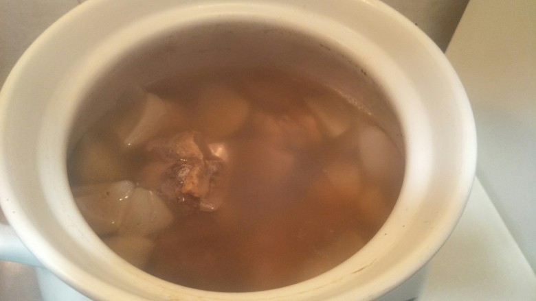 煲一锅好汤—砂锅排骨萝卜汤🍲,开盖就可以喝啦。