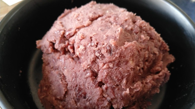 自制红豆沙,自己在家做豆沙还是非常简单 干净又卫生 用量也可以把控。