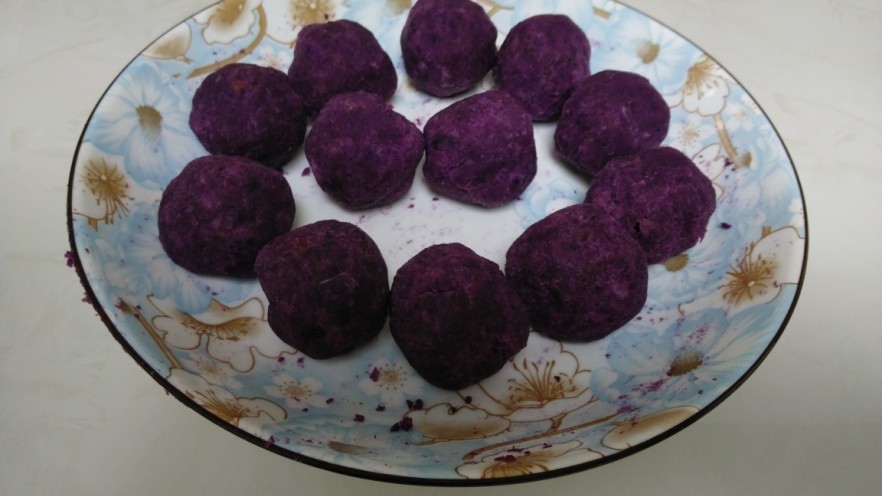 蜂蜜紫薯丸子