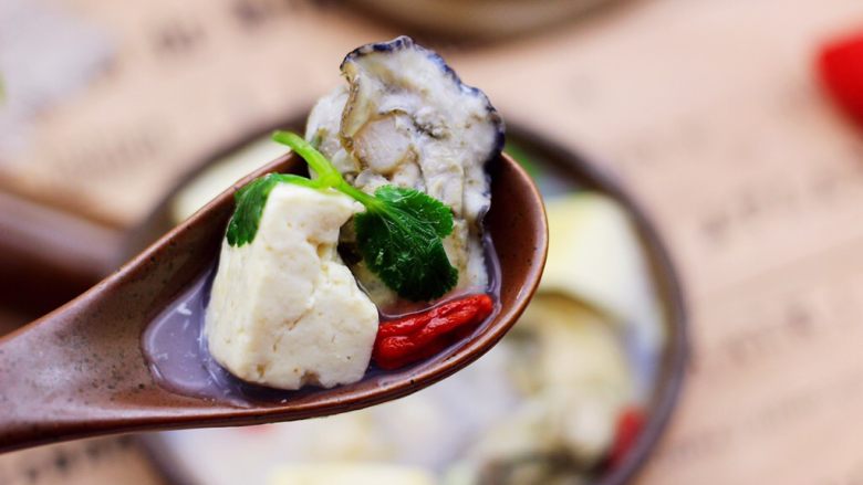海蛎子豆腐汤,诱惑到你木有。