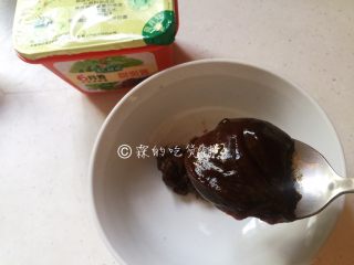鱼香杏鲍菇,1勺甜面酱。