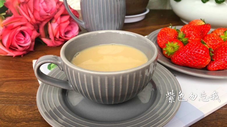 奶茶,香甜美味的奶茶做好了，是不是特别简单。口感顺滑，好喝又实惠。