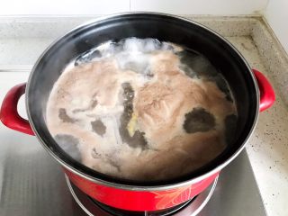 西红柿土豆炖牛腩（高压锅版）,大火煮5分钟