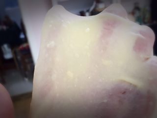 奶酪双吐司,完美的手套膜出来了。