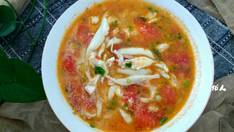 银鱼西红柿汤,成品图，味道鲜美极了
