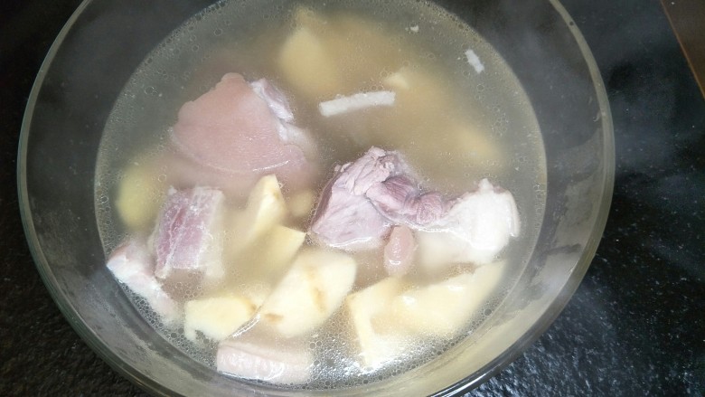 煲汤-腌笃鲜,就可以出锅啦，如果咸肉咸的话，不放盐也行。