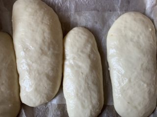 酥粒面包,喷水二次发酵