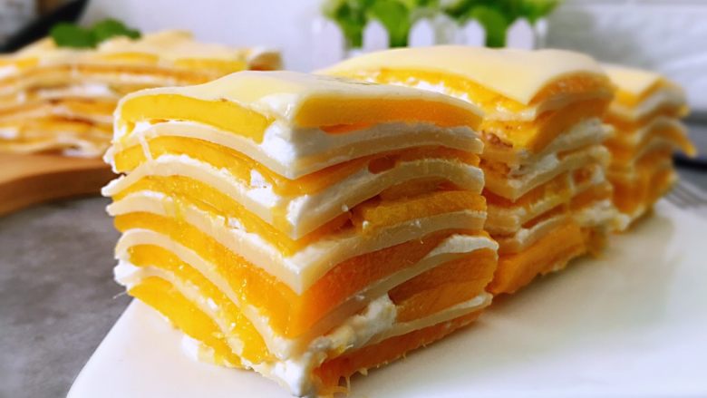 千层芒果蛋糕