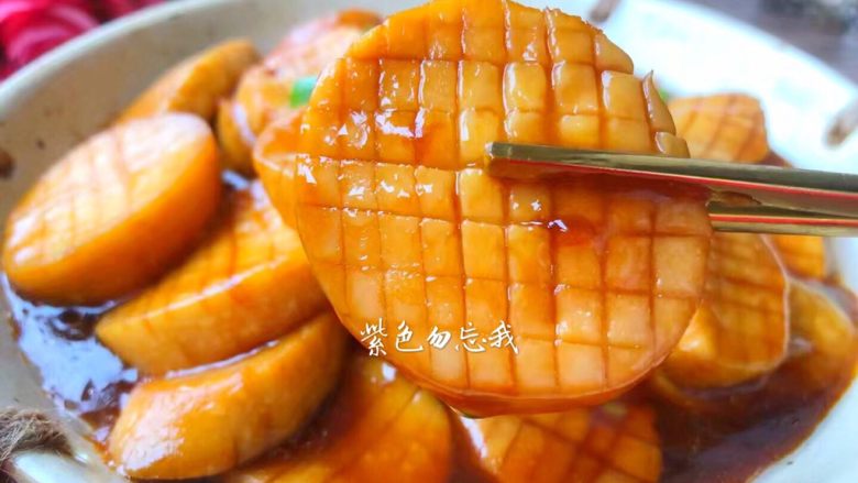蚝汁杏鲍菇,美味的杏鲍菇做好了，香嫩美味，比鲍鱼还香呢。