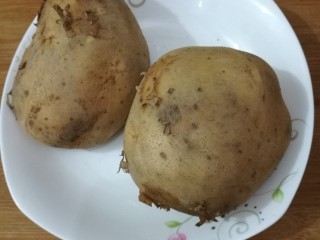 菜谱#三七牛肉炖土豆#[创建于17/4~2019],食材:土豆。