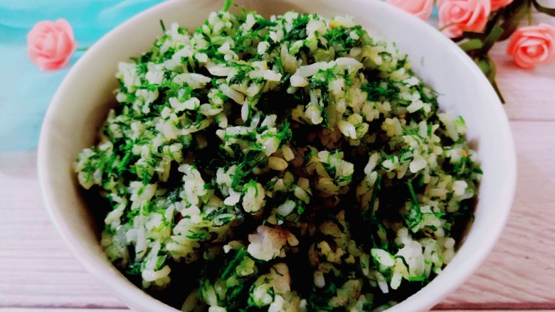 苕芽子野菜米饭,米饭筋道，清香美味超好吃