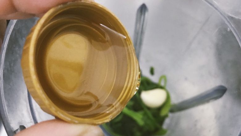 低脂奶香菠菜意面,加一点点橄榄油或玉米油