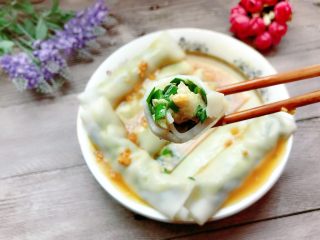 韭菜卷粿,很好吃的哟，地方特色小吃。