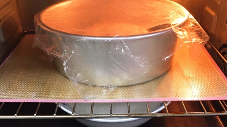 山药软饼,烤箱发酵档，底部放一碗热水，发酵30分钟。