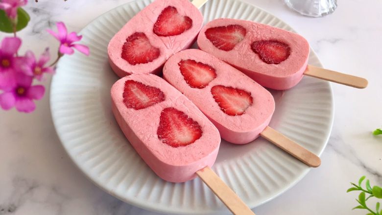 草莓酸奶雪糕,成品