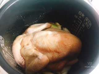 电饭煲版盐焗鸡,移步电饭煲