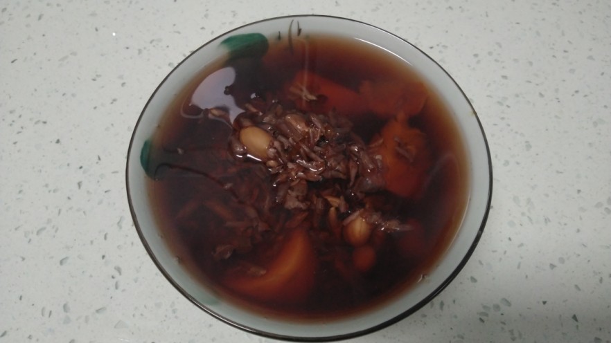 花生衣红枣胡萝卜蜂蜜汤