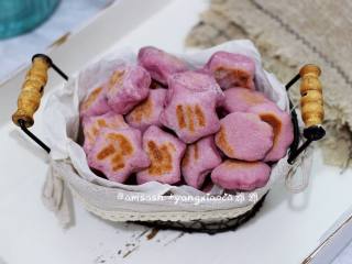 紫薯小面包,成品图