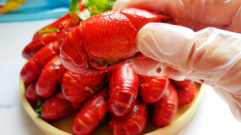 香辣小龙虾,美美图片来一张，肉质饱满，香辣美味！