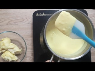 榴莲冰激凌,直到蛋黄牛奶糊变粘稠，像老酸奶的状态