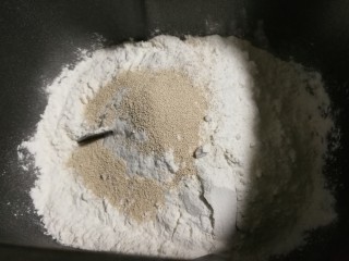 无泡打粉的油条,放入发酵粉