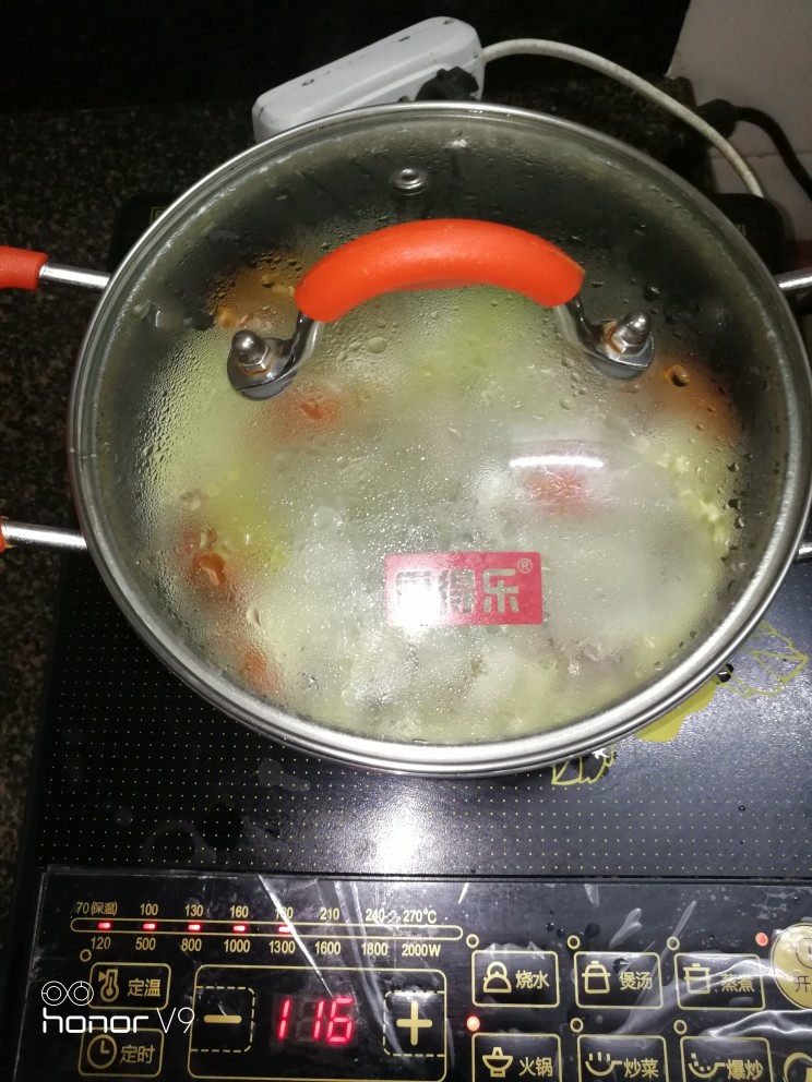 爸爸牌螃蟹粥,盖锅盖煮，大概煮个3分钟