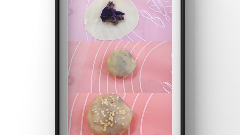 宝宝快手早餐——紫薯牛肉馅饼,在饺子皮的边缘处涂抹一层清水，方便粘合，饺子皮中放入适量紫薯牛肉泥，将面皮收口。包好的紫薯牛肉小饼表层沾一点清水粘上熟白芝麻如图！