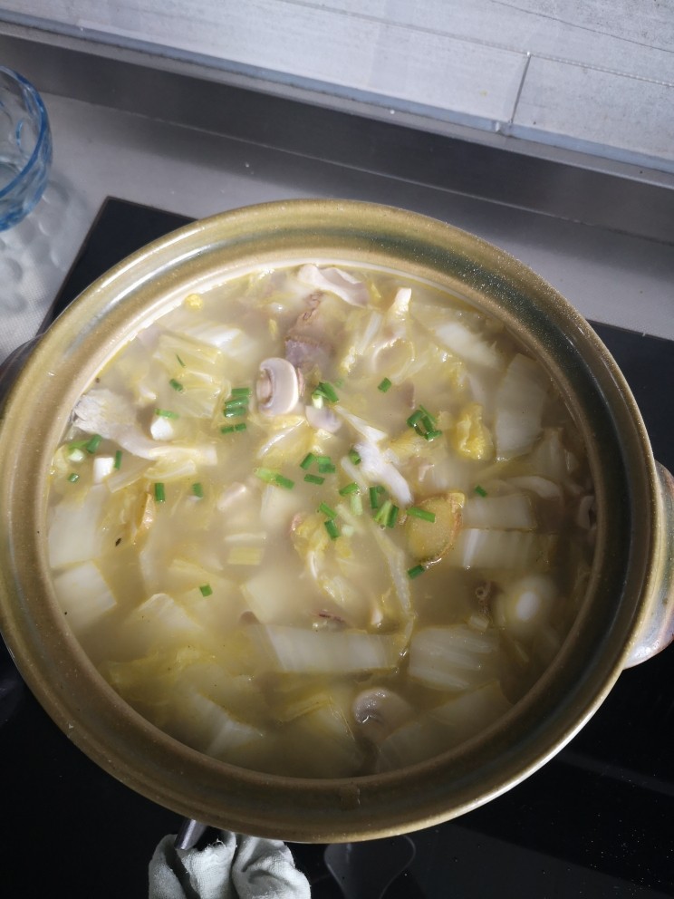 牛肉白菜菌菇汤