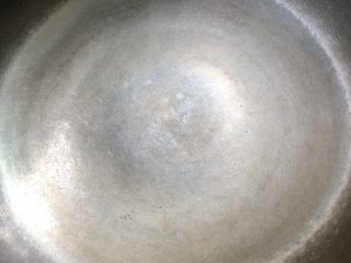 蒜蓉炒秋葵,大火把锅里的水珠烧干