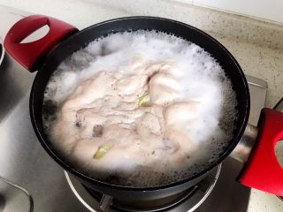 茭白土豆红烧肉（懒人高压锅版）,中大火煮10分钟