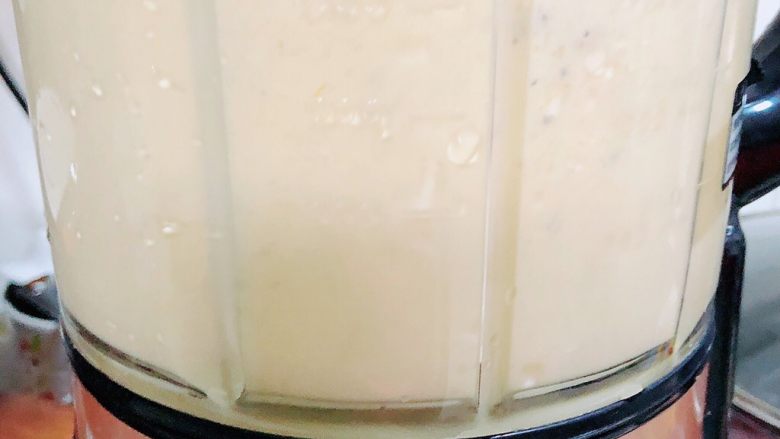 芒果麦片坚果露,选择奶昔键，打40秒即可。