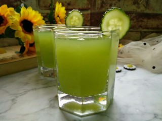 黄瓜蜂蜜梨子汁