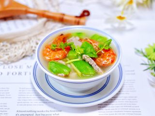 丝瓜海虾肉片汤