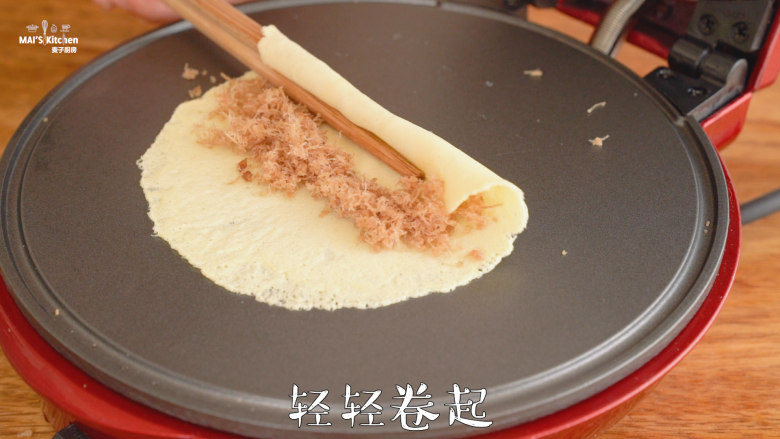 【无油肉松蛋酥卷】咬一口“咔滋脆”,用筷子卷起来
