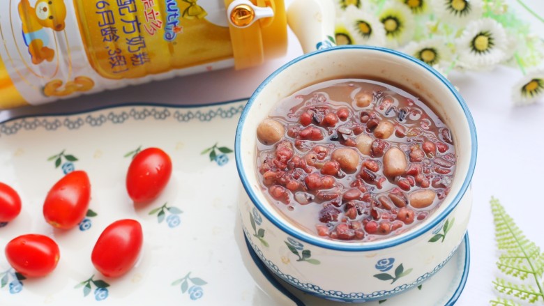 奶香红豆薏米杂粮粥,好喝到停不下来。