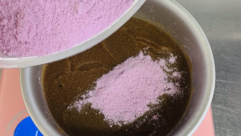 紫薯红枣糕🍰,导入剩余的紫薯粘米粉