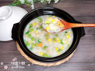 冬日暖心菜 扇贝田园砂锅粥,特别适合秋冬季节，暖暖的祛寒保暖又营养！