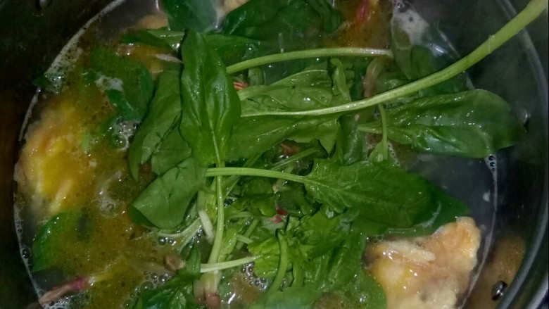 #冬日暖心菜#   一碗热汤面,放入菠菜。