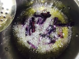 椰蓉紫薯条,复炸30秒
