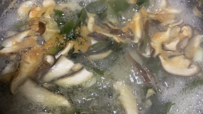 韩国海带汤,放调料