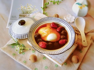 桂圆炖蛋,出锅即食 很营养 很美好。