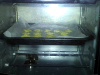 香草奶酥薄饼,放入预热170度的烤箱，烤约15分钟左右
