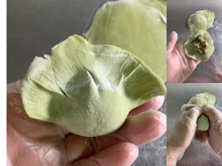 彩色水饺,放入足量的馅料😄双手对捏即可完成一个饺子🥟的生胚。
